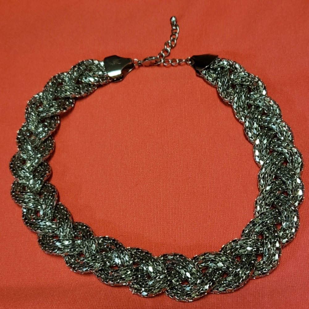 Beautiful silver choker statement necklace